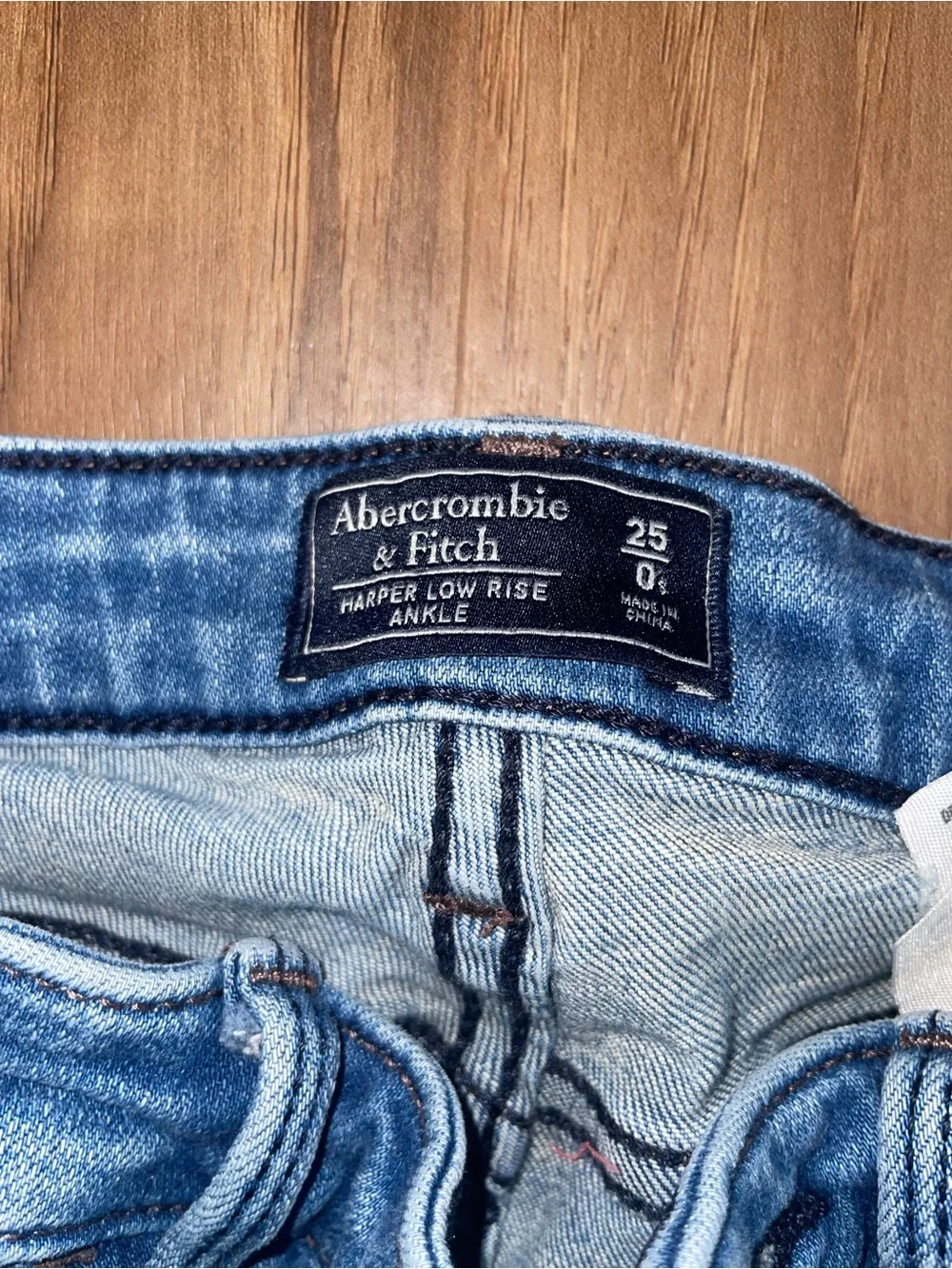 Abercrombie & Fitch slim fit